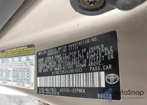 2004 Toyota Camry Le z USA, uszkodzony, nr VIN 4T1BE32K04U861053